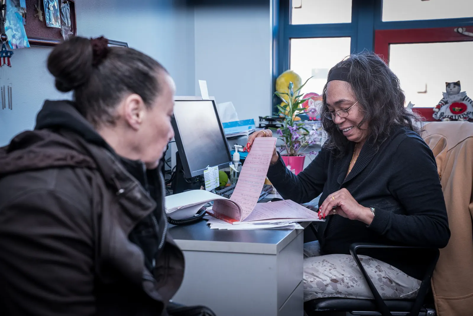 A member meeting with a Partial Care staff member